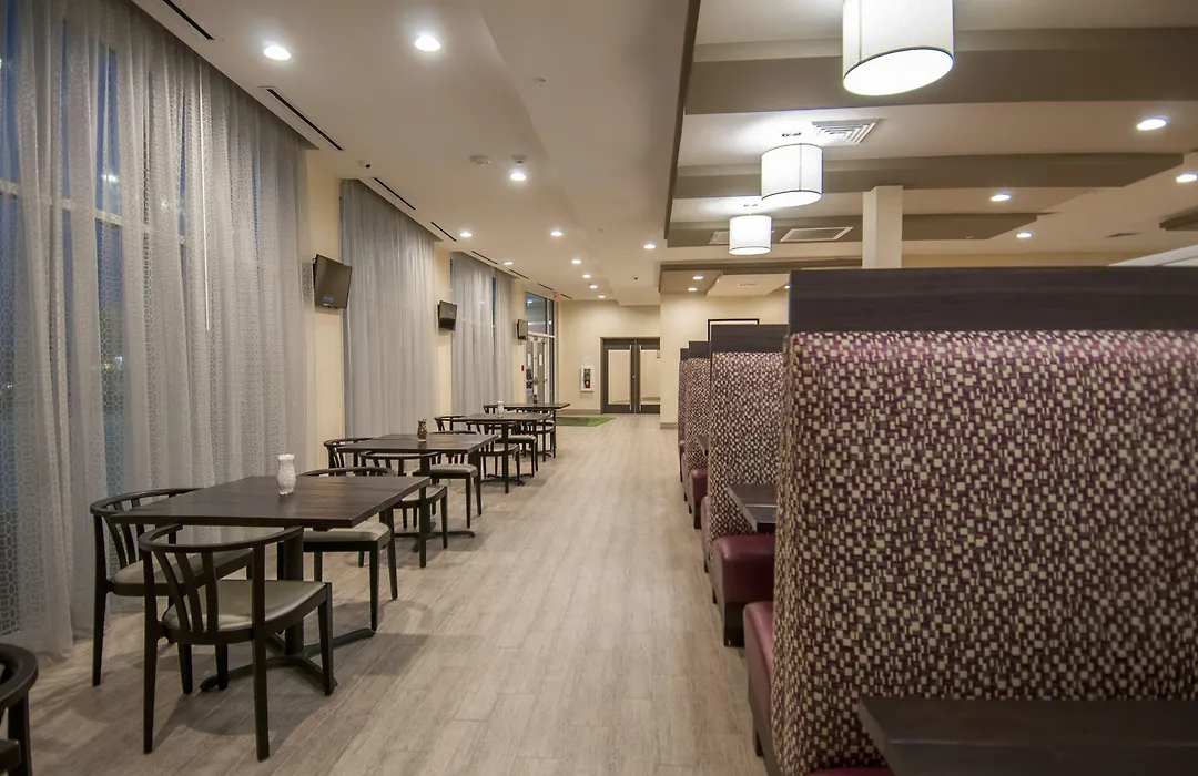Holiday Inn - New Orleans Airport North By Ihg-1